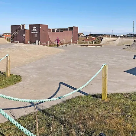 6 Person In Thyboron-by Traum Thyborøn