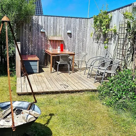 6 Person In Thyboron-by Traum Thyborøn