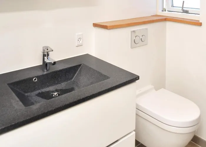 6 Person In Thyboron-by Traum Thyborøn